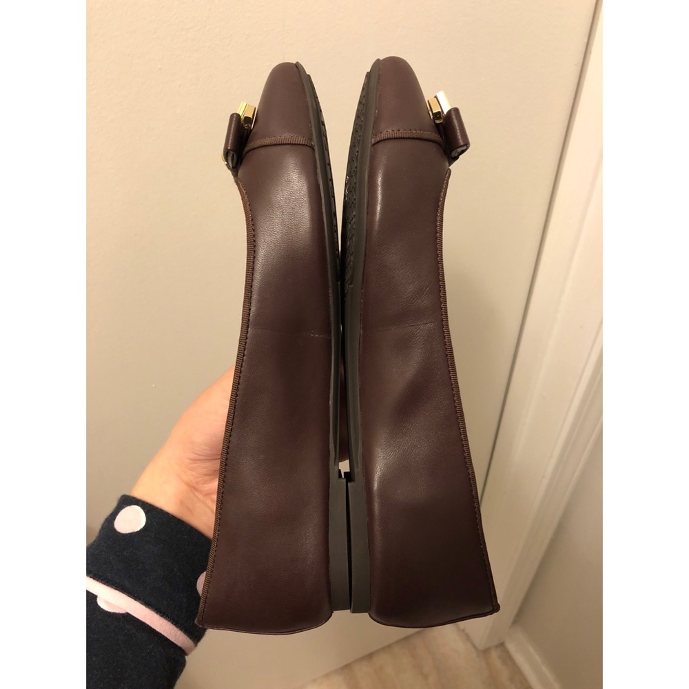 ❌SOLD❌ Michael Kors Leather Ballet Flats🌺 - Picture 10 of 15